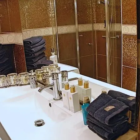 Sentral Modern Design Med 2 Soverom, Gratis Parkering * Oslo