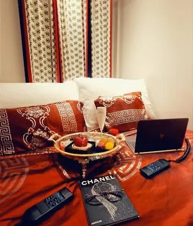 Sentral Modern Design Med 2 Soverom, Gratis Parkering *